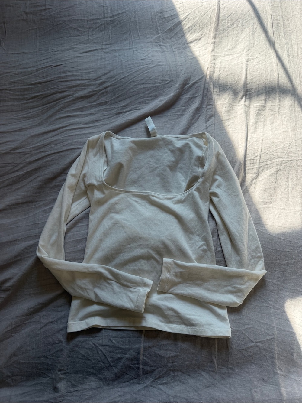 Skims top